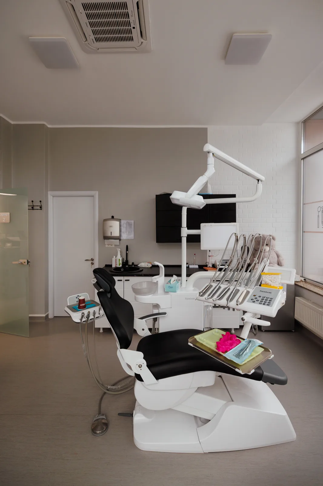 Servicii incluse în stomatologia generală — Clinica stomatologică Dr. Corlade Bacău